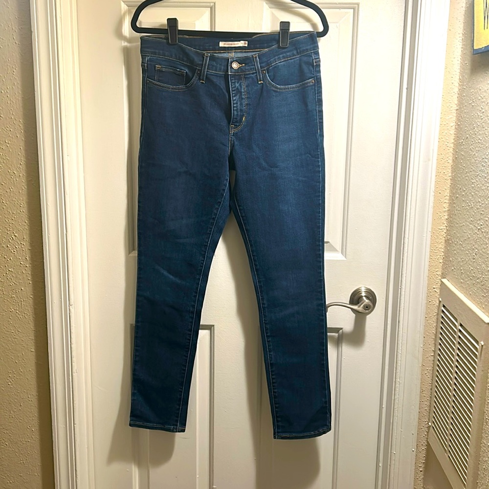 Levi’s Jeans, NEVER WORN! Shaping Skinny Jeans